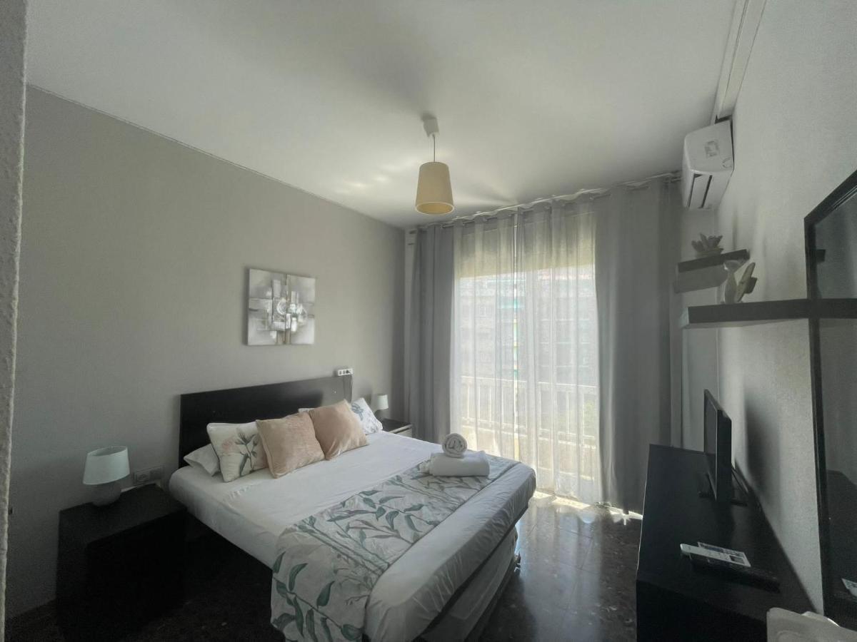 Family-Friendly Home In Central Barcelona 4Bdr Exterior foto