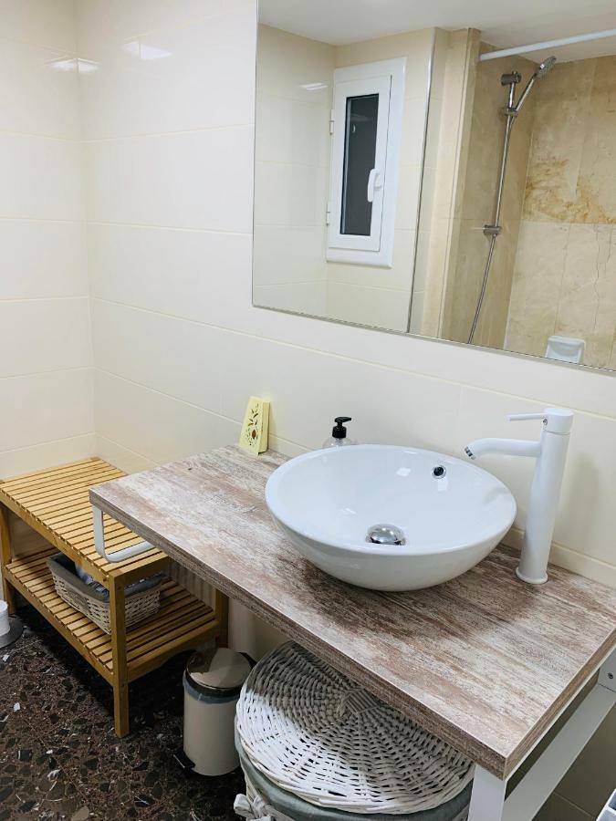 Family-Friendly Home In Central Barcelona 4Bdr Exterior foto